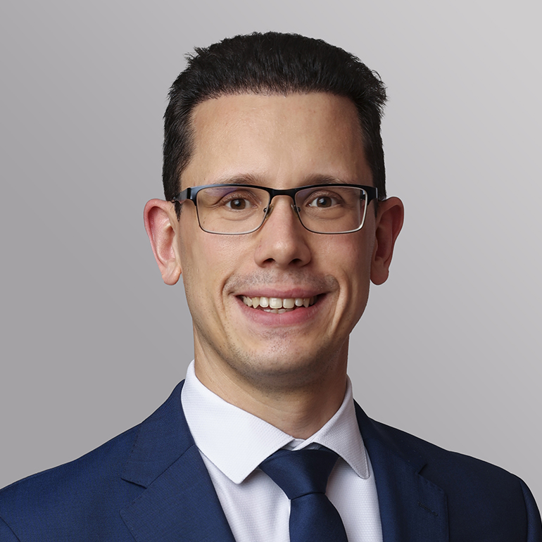 Dr. Julian Schüßler