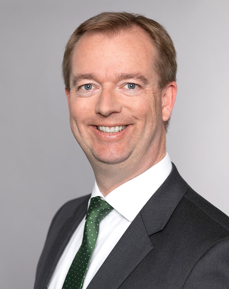 Rechtsanwalt Dr. Christoph von Burgsdorff, LL.M. (Essex), Health Care & Life Science; Nordic Desk, Corporate/M&A; Handels- & Vertriebsrecht, Produkthaftung/Product Compliance; Litigation; Arbitration; Digitale Wertschöpfungskette; Artificial Intelligence & Big Data