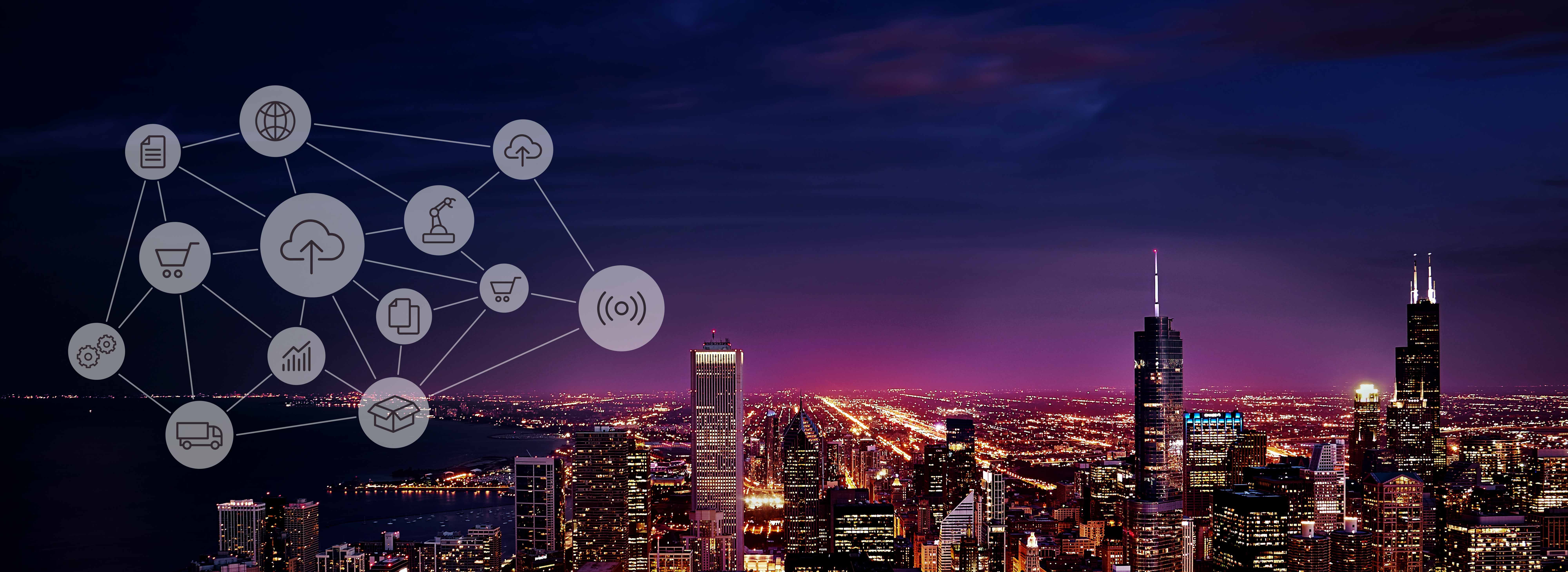 Eine Stadtansicht bei Nacht mit leuchtenden Gebäuden, im Vordergrund sind stilisierte Icons dargestellt, die verschiedene digitale Dienstleistungen wie Cloud-Speicher, E-Commerce und IoT (Internet der Dinge) symbolisieren. Die Icons sind durch Linien verbunden und verdeutlichen Vernetzung und Technologie.